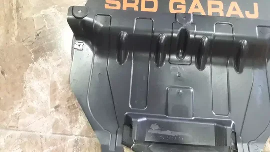 F20 LCI F30 LCI F32 LCI Motor Alt Muhafaza 6850067