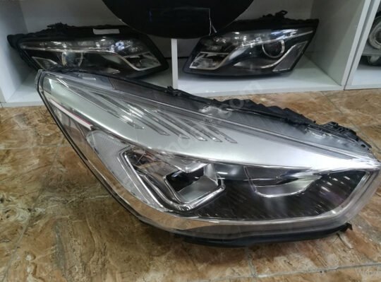 Ford Kuga Sag Far Hatasız Orjinal