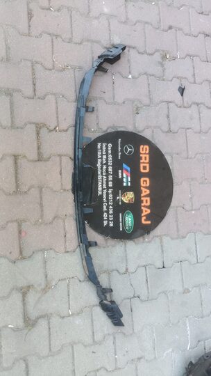G30 LCI Ön Tampon Braketi 8746307