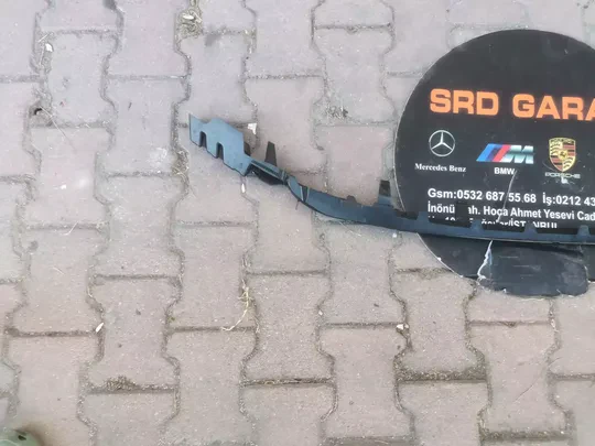 G30 LCI Ön Tampon Braketi 8746307