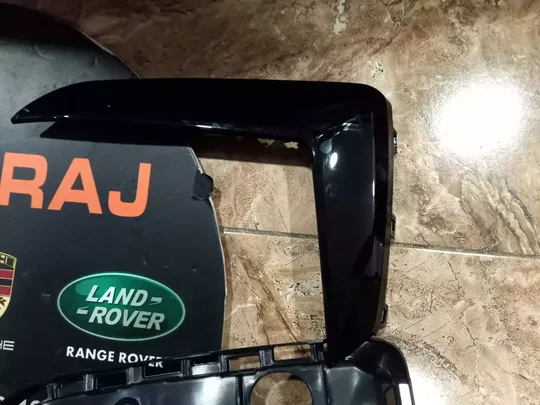 G30 LCI Sağ Sol Sis Çerçevesi 8747848-847