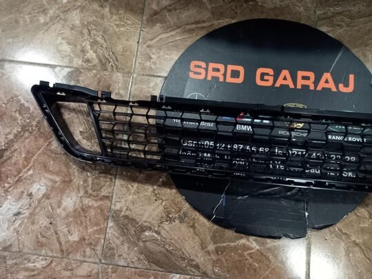 G30 LCI Tampon Orta Izgarası M-Sport 8747840