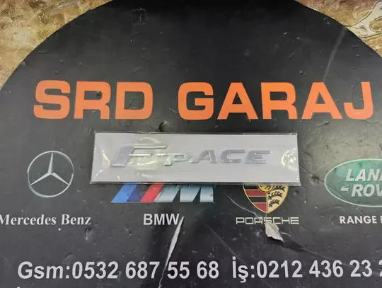 Jaguar F-Pace Bagaj Yazısı