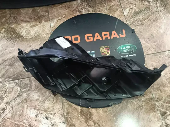Jaguar Xf Sağ Far Kasası 2015-19