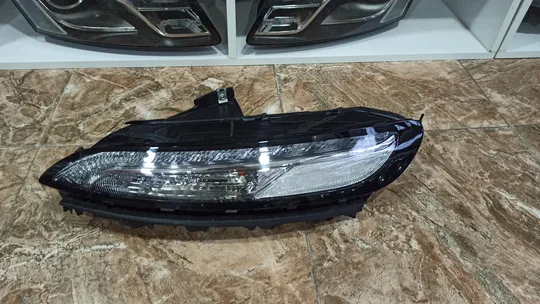 Jeep Cherokee Sol Gündüz Farı 68157105AR