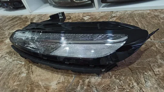 Jeep Cherokee Sol Gündüz Farı 68157105AR