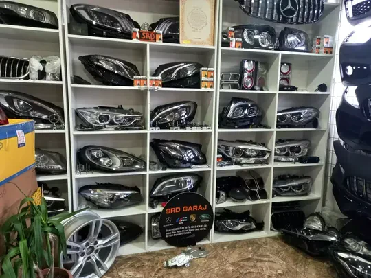 Land Rover Discovery Arka Silecek Motoru FK72174