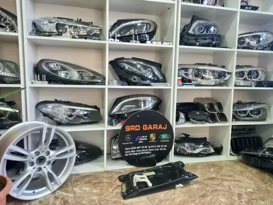 Land Rover Discovery Ön Sol Cam Mekanizması AH2223201AB