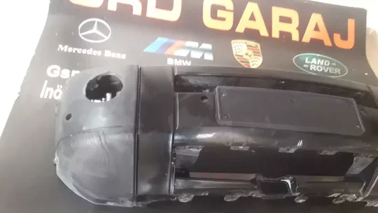 Land Rover Discovery Ön Tampon