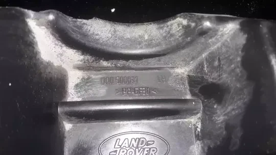 Land Rover Discovery Ön Tampon Sol Braketi DQ0500031
