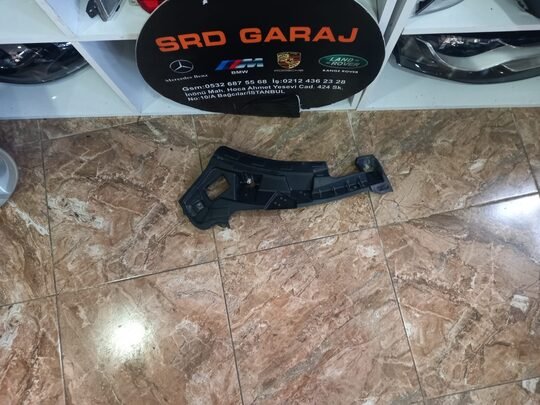Land Rover Discovery Tampon İç Braketi CK5216F073
