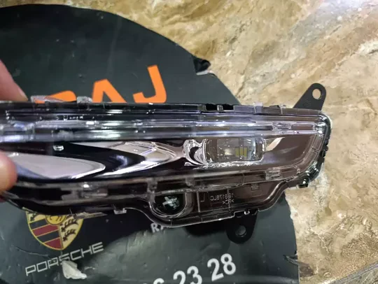 Land Rover Evoque 2020- L551 Sağ Sol Sis Farı LR116033 LR116034