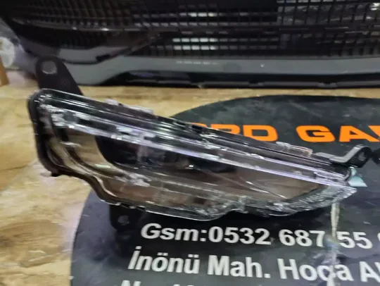 Land Rover Evoque 2020- L551 Siyah Sağ Sol Sis Farı LR0119470 LR0119469