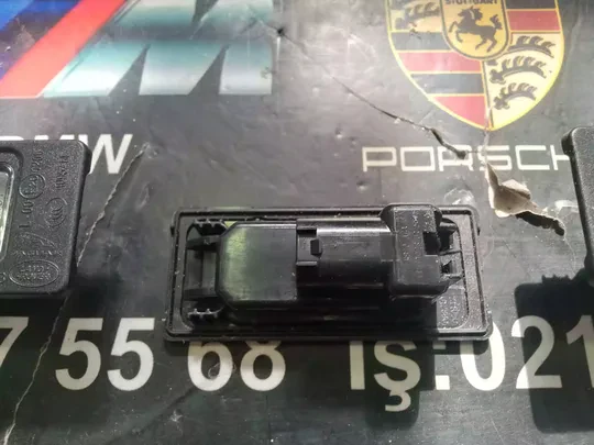 Land Rover Jaguar Plaka Işığı HY32-13B627-AB