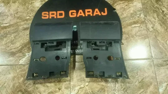 Land Rover Vogue L405 2013-17 Sağ Sol Çamurluk Braketi CK52-16D054-AG CK52-16D055-AG