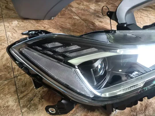 Maserati Ghibli 2013 2020 Dönüşüm Farları Sıfır Yansanayi