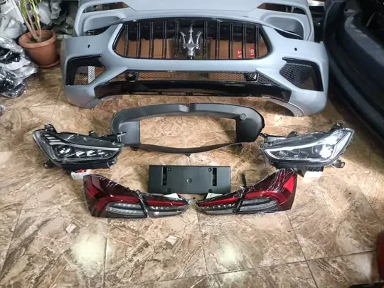 Maserati Ghibli 2013 2020 Dönüşüm Farları Sıfır Yansanayi