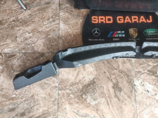 Maserati Ghibli Ön Tampon Köpüğü Sıfır 670101004
