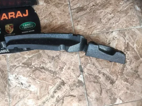 Maserati Ghibli Ön Tampon Köpüğü Sıfır 670101004
