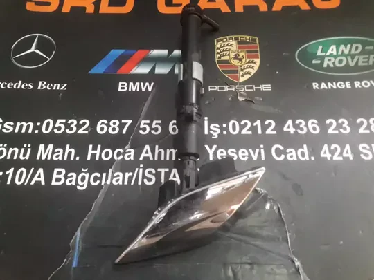 Maserati Quartopotre Far Yıkama Robotu Ve Kapağı