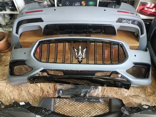 Maserati Quattroporte Far Stop Dahil Tampon Seti