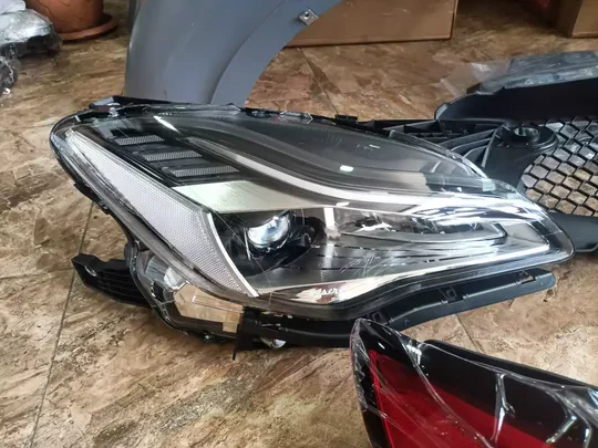 Maserati Quattroporte Far Stop Dahil Tampon Seti