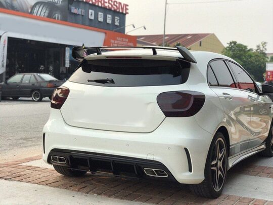 Mercedes A Serisi W176 2016-18 A45 Difüzör Sıfır Set