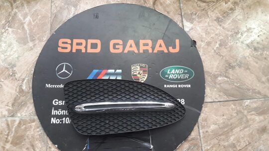 Mercedes B Serisi W246 Sağ Tampon Izgarası Kapalı 2468852822