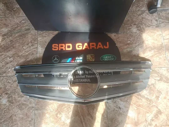 Mercedes C Serisi W204 2007-14 Krom Panjur Çıkma Orj A2048800023