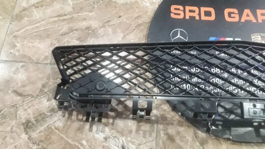 Mercedes C Serisi W204 AMG Orta Izgara 2048850853