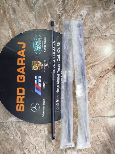 Mercedes C Serisi W204 C180 Kaput Amortisörü A2049800084