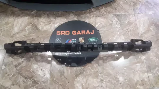 Mercedes C Serisi W204 Ön Tampon Iç Braketi 2048854665