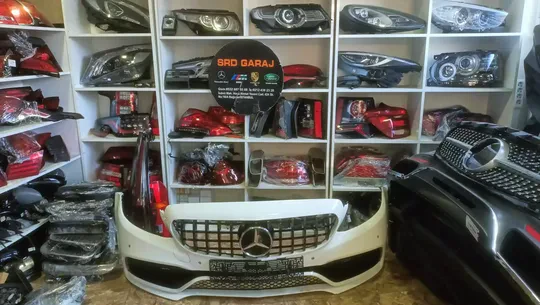 Mercedes C Serisi W205 2014 2018 C63 AMG Ön Tampon Çıkma Beyaz