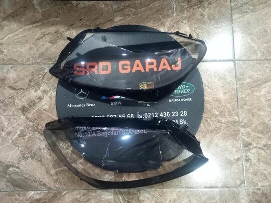 Mercedes C Serisi W205 2020- Sağ Sol Far Camı
