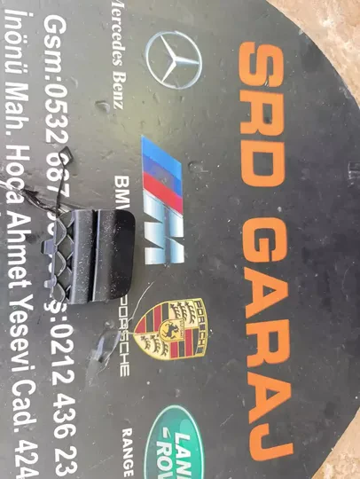 Mercedes C Serisi W205 C63 Arka Çeki Demir Kapağı