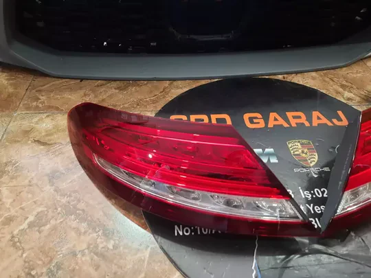 Mercedes C Serisi W205 Coupe Sağ Sol Stop 2059066305-6405