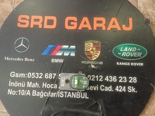 Mercedes C Serisi W205 LED Köşe Beyni 1305715284