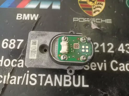 Mercedes C Serisi W205 LED Köşe Beyni 1305715284