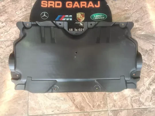 Mercedes C Serisi W205 Motor Alt Muhafaza A2055240230