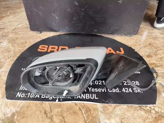 Mercedes C Serisi W205 Sol Ayna A2058103902
