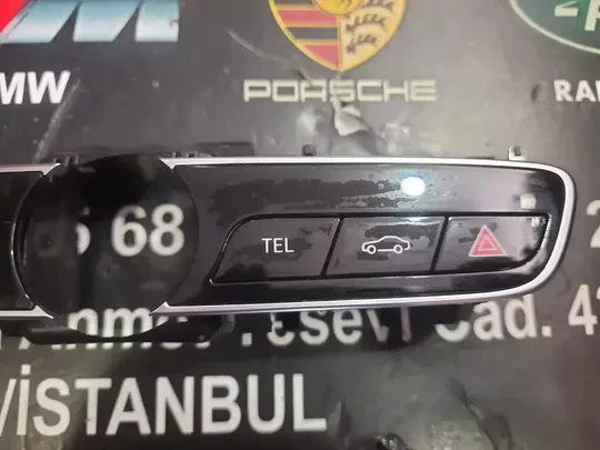 Mercedes C Serisi W205 Teyp A2059052701