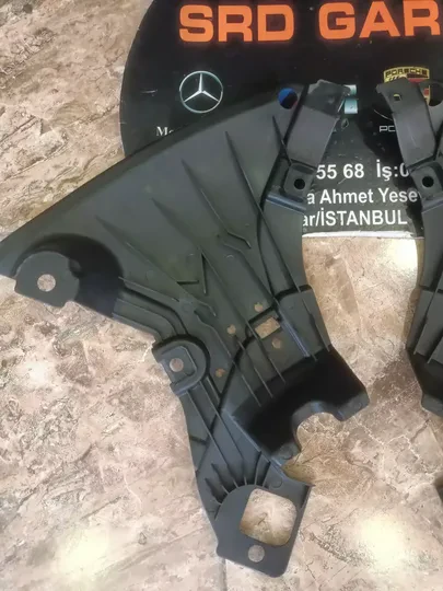Mercedes C Serisi W206 AMG Kürek Bakaliti A2065202400 A2065202300