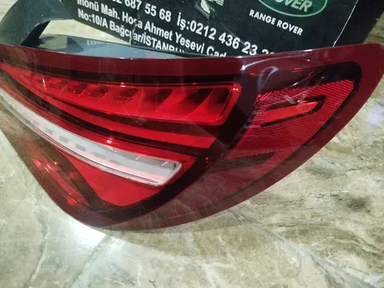 Mercedes CLA Makyajlı Sağ Stop
