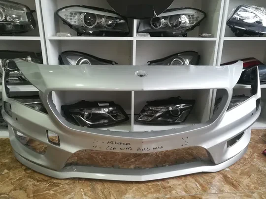 Mercedes CLA On Tampon