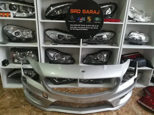 Mercedes CLA On Tampon