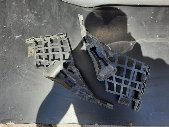 Mercedes CLA W117 AMG Ön Tampon Sağ Sol Braketi 1178850721-0621