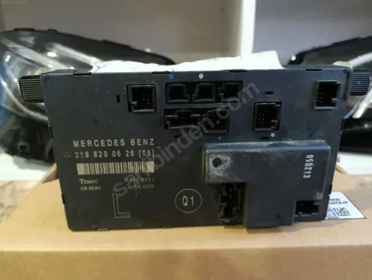 Mercedes CLS Kapi Beyni A2198200626