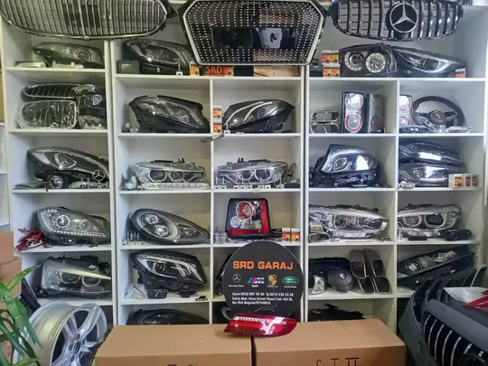 Mercedes E Serisi C238 Sağ Stop Lambası 2389066601