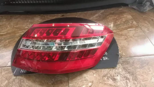 Mercedes E Serisi W212 2009-2013 Sağ Stop Çıkma Orj