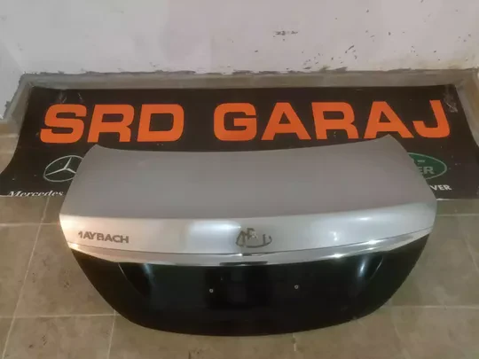 Mercedes E Serisi W213 2016-20 Çıkma Bagaj Kapağı Maybach Kaplama